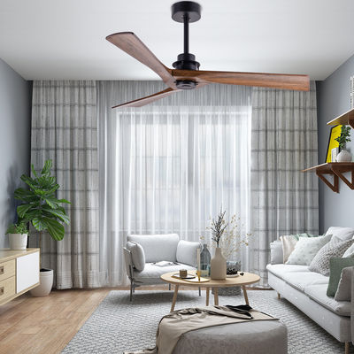 Ventilatore di soffitto in legno a 3 lame decorato con luce e telecomando