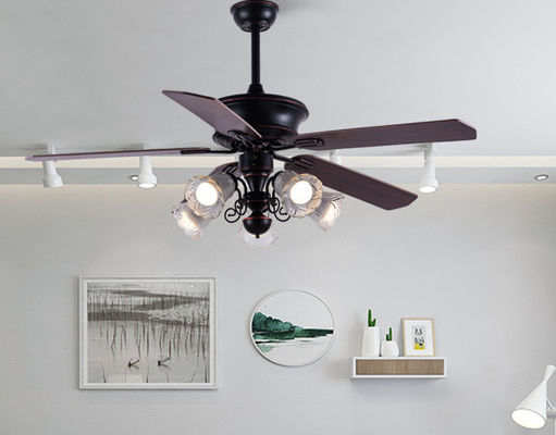 Classic 52In American Ceiling Fan Lamelle di compensato con telecomando
