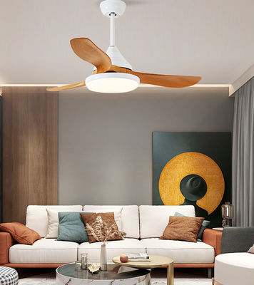 Ventilatore da soffitto da 52 pollici con luce e telecomando
